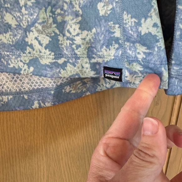 Patagonia Capilene Midweight Floral Long Sleeve Pullover Baselayer / large - Picture 6 of 14